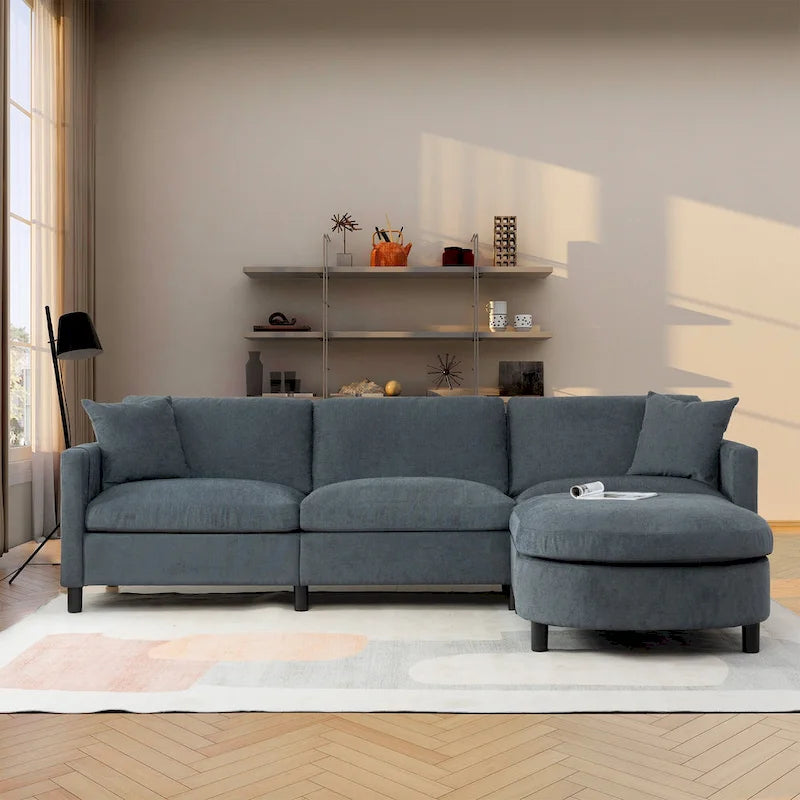 Quatre canapés d'angle avec poufs amovibles