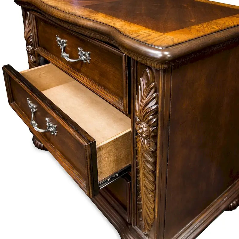 Table de chevet 3 tiroirs en bois massif de cerisier traditionnel par