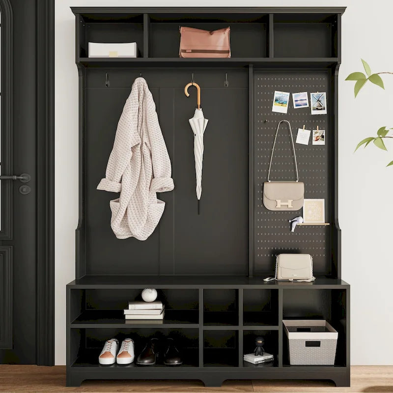 Porte-manteau avec banc à chaussures, patère, étagères et panneau perforé