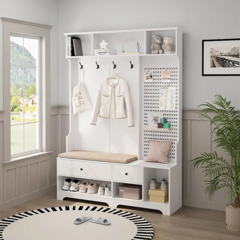 Porte-manteau avec banc à chaussures, patère, étagères et panneau perforé